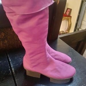 Size 9 Trippen boots in pink leather. Pre-owned.